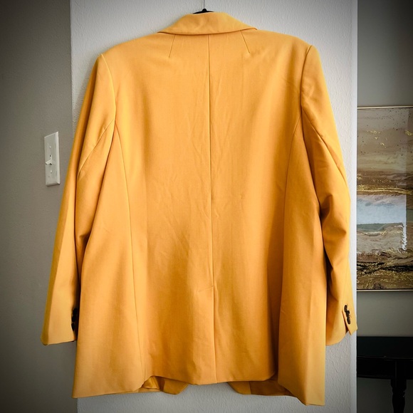 NWT BANANA REPUBLIC | One Button Blazer - Picture 7 of 10